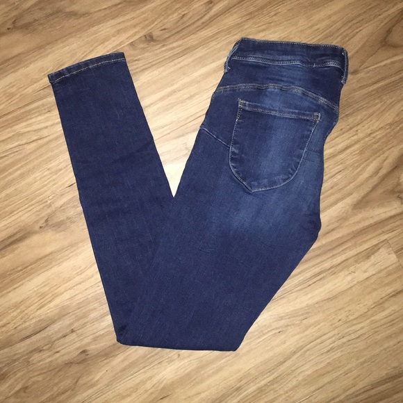 H&M Dark Wash Jeggings - Picture 1 of 3